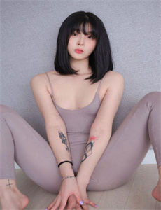 年轻的侍者