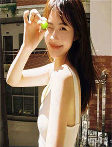 女职员的隐秘条件见面